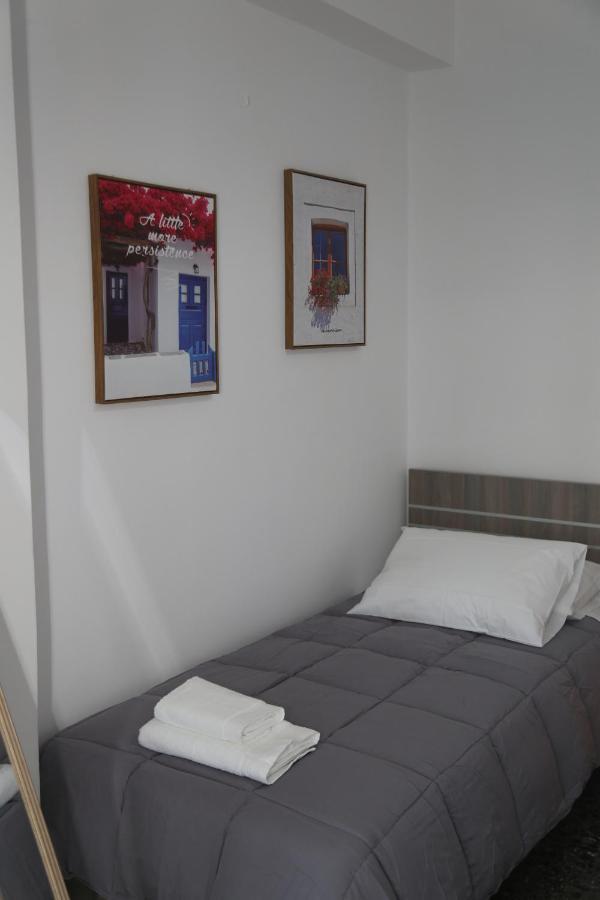 Welcome Home Syros Port Apartment แอร์มูโปลี ภายนอก รูปภาพ